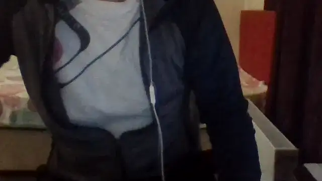 Snapshot of st206boy chatting on 10.23.25 st206boy online show from 10.23.25