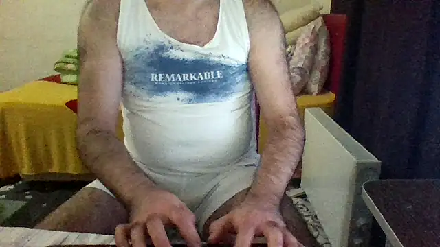 Snapshot of st206boy chatting on 10.25.25 st206boy online show from 10.25.25