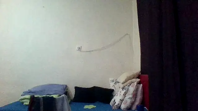 Snapshot of st206boy chatting on 12.16.25 st206boy online show from 12.16.25