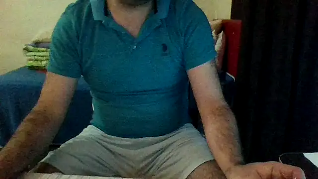 Snapshot of st206boy chatting on 12.18.25 st206boy online show from 12.18.25