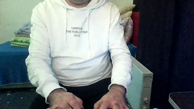 Snapshot of st206boy chatting on 01.18.26 st206boy online show from 01.18.26