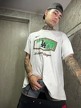 Snapshot of samm4044 chatting on 01.08.26 samm4044 online show from 01.08.26