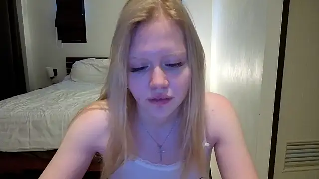 Snapshot of Wendy_228 chatting on 06.19.26 Wendy 228 online show from 06.19.26