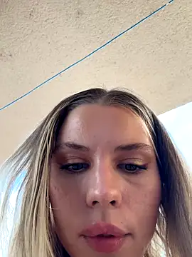 SexyMommyKate online show from 10.11.25