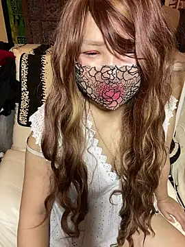 xoxLILxMELOxox online show from 10.28.25