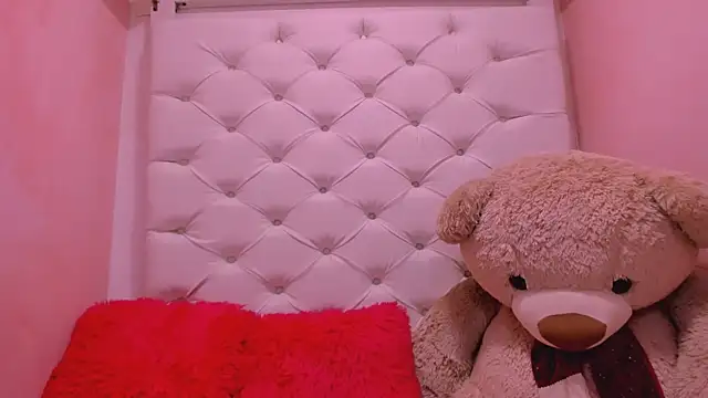 eimy skinny  online show from 06.13.26