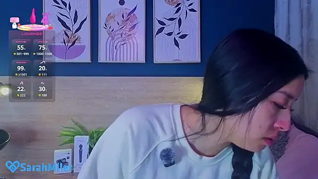 SarahMiler  online show from 04.01.26