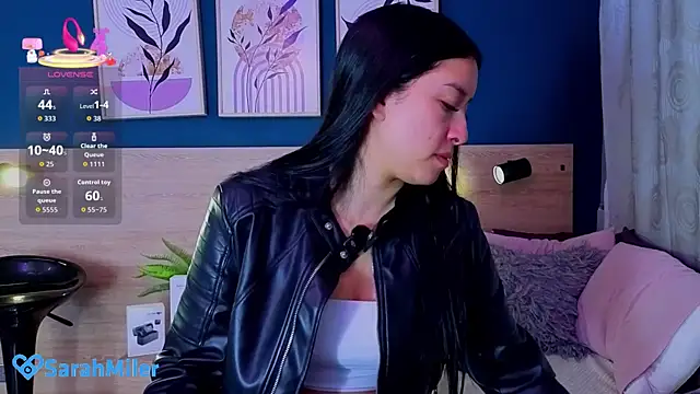 SarahMiler  online show from 04.02.26