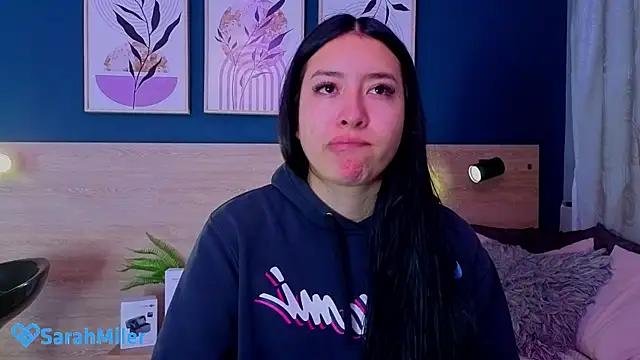 SarahMiler  online show from 04.03.26