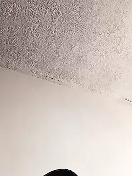 Snapshot of leon8013A chatting on 10.31.25 leon8013A online show from 10.31.25