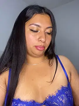 Issa Santana online show from 05.12.26