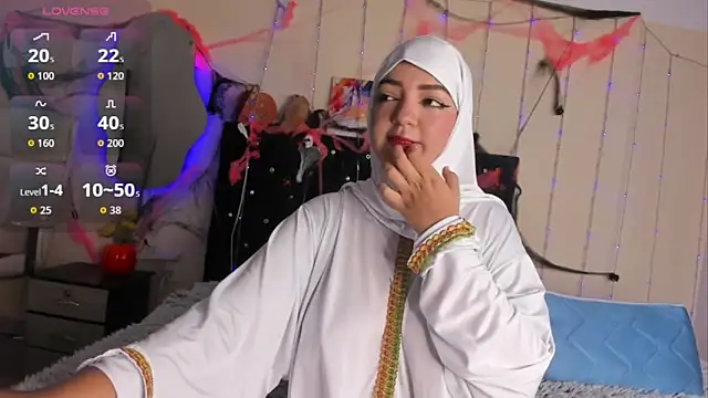 Dana-Alabi online show from 10.30.25