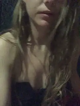 Angiehuston1 online show from 02.12.26