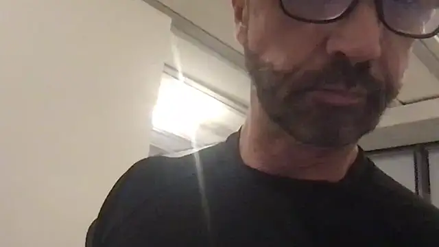 Snapshot of Zaak91190 chatting on 11.16.25 Zaak91190 online show from 11.16.25