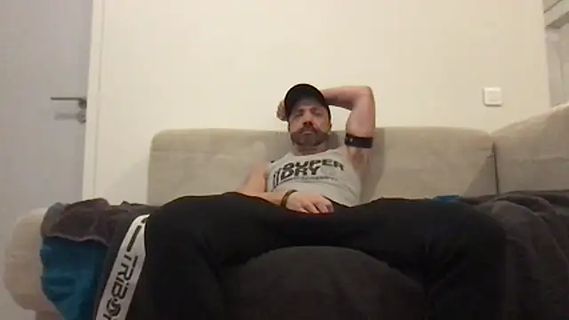 Snapshot of Zaak91190 chatting on 11.28.25 Zaak91190 online show from 11.28.25