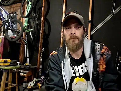 thejuicybacon online show from 10.15.25