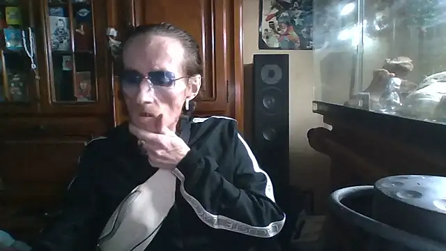 Snapshot of zipman92 chatting on 01.13.26 zipman92 online show from 01.13.26