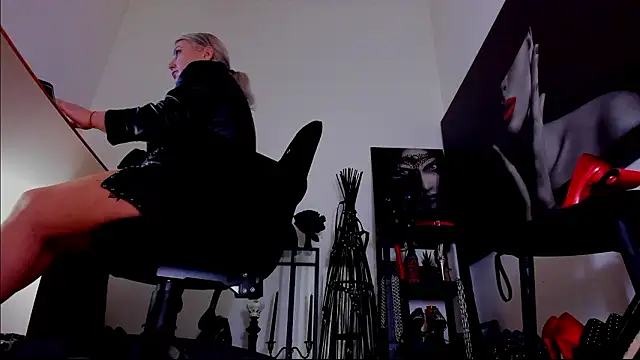 demisweet online show from 02.02.26