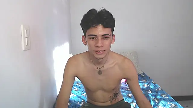 Snapshot of Rimuru17 chatting on 03.19.26 Rimuru17 online show from 03.19.26