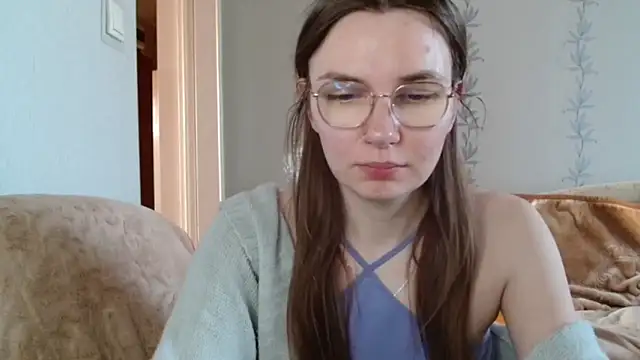 LooveELLYx online show from 03.22.25