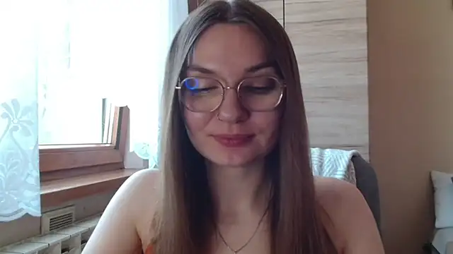 LooveELLYx online show from 07.02.26
