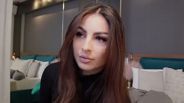 EmilyTrix online show from 05.04.26
