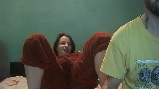 Snapshot of CleverPitzimitzi chatting on 02.14.26 CleverPitzimitzi online show from 02.14.26