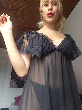 Snapshot of AngelinaSexFit chatting on 05.17.26 AngelinaSexFit online show from 05.17.26