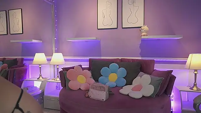 DahliaGrey online show from 02.05.26