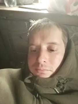 Snapshot of Odecca11 chatting on 11.30.25 Odecca11 online show from 11.30.25