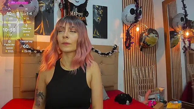 Snapshot of alesziarose chatting on 10.23.25 alesziarose online show from 10.23.25