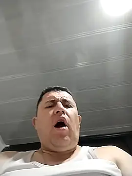 BigCristh79 online show from 10.30.25