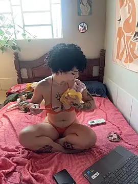 CamillyBlum online show from 11.12.25