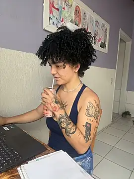 CamillyBlum online show from 11.19.25