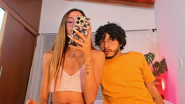 Snapshot of emmmalym chatting on 09.09.25 emmmalym online show from 09.09.25