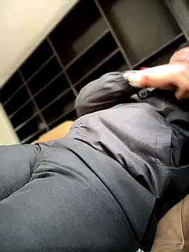 Manu0586 online show from 09.14.25