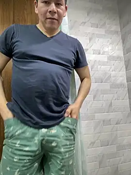 Manu0586 online show from 11.25.25