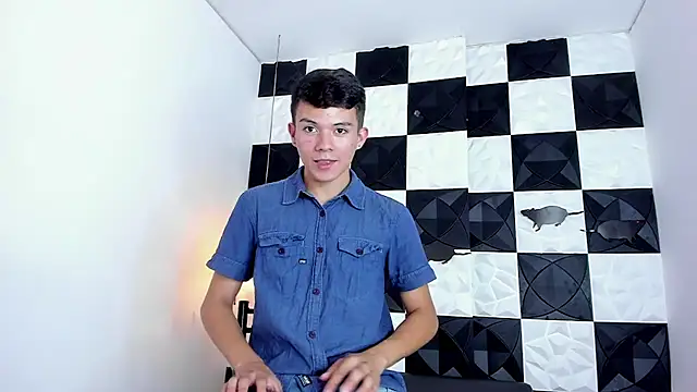 AndyFame1 online show from 10.24.25