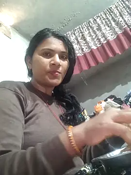 Snapshot of couple_71 chatting on 12.03.25 couple 71 online show from 12.03.25