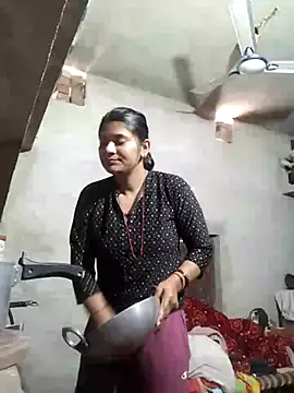 couple 71 online show from 02.17.26