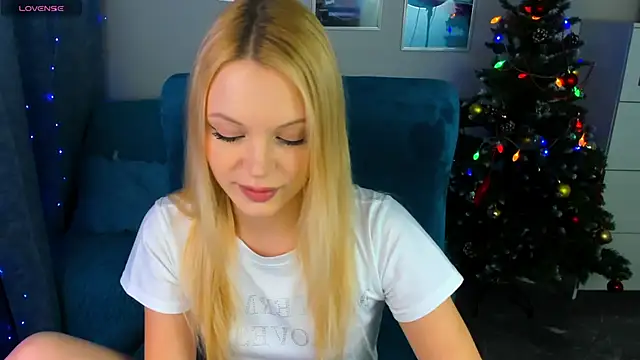 Snapshot of KatherineePierce chatting on 01.09.26 KatherineePierce online show from 01.09.26