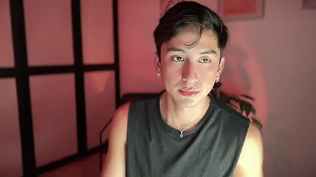 sweettaaron01 online show from 04.22.26