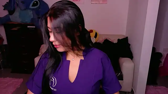 evelyn ch  online show from 03.07.26