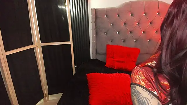Scarbadgirl  online show from 06.18.26