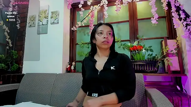 samara selene online show from 06.12.26