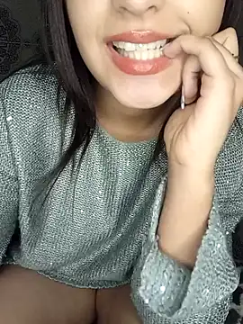 Snapshot of Mrabrba-3asal chatting on 12.17.25 Mrabrba-3asal online show from 12.17.25