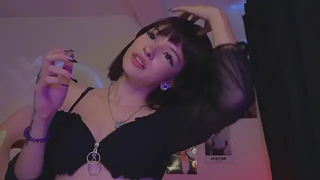 Moonlightt 21 online show from 04.09.26