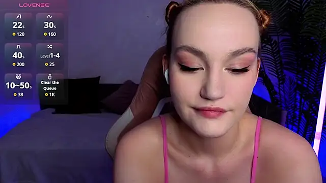 Ida FaneStain online show from 04.23.26