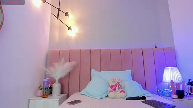 Alisson Owen online show from 11.28.25