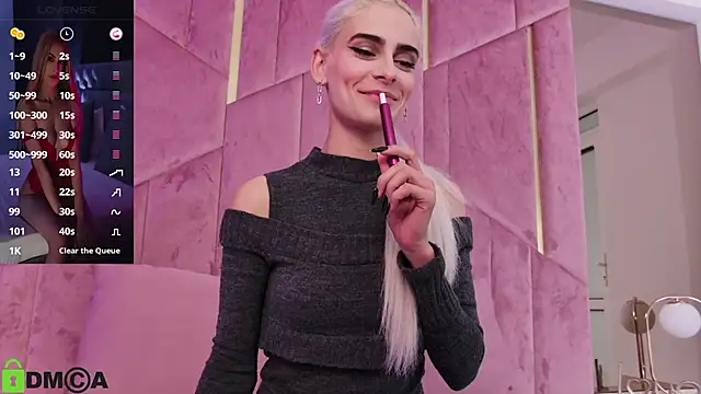 SelenaDaze online show from 10.24.25